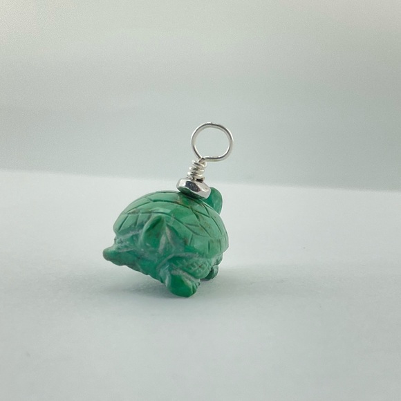Turquoise Turtle Pendant Necklace, Handmade, Sterling Silver Rope Chain - Picture 6 of 14